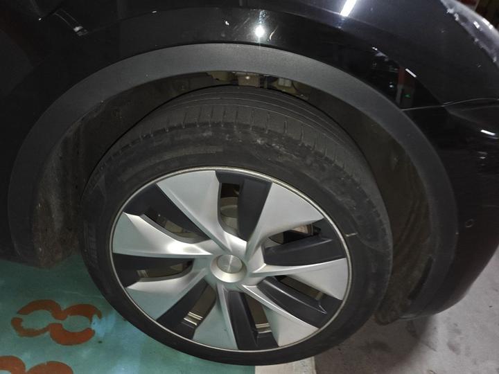 Model Y 2022 Facelift RWD photo 8