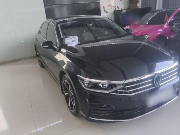 Magotan 2025 Facelift 330TSI DSG Luxury photo 3