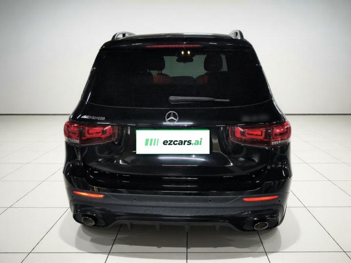 GLB AMG 2021 AMG GLB 35 4MATIC photo 3