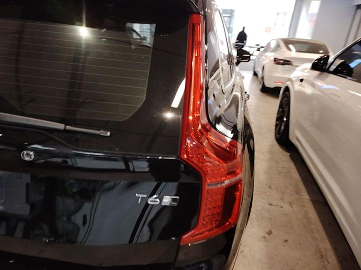 XC90 2017 T6 5-Seater photo 7