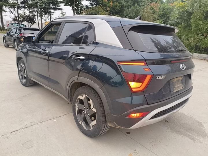 ix25 2020 1.5L CVT TOP Flagship photo 4