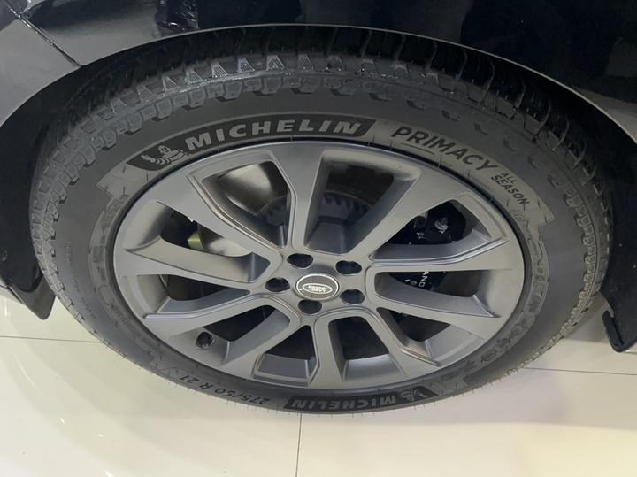 Range Rover Sport 2023 400PS Dynamic SE photo 2