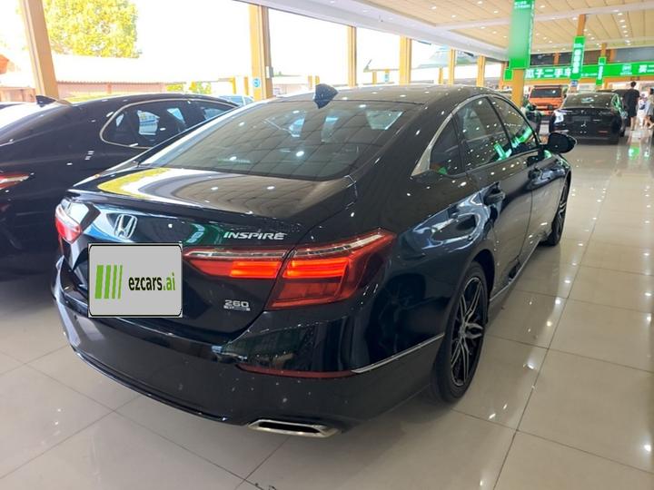 2022 260TURBO photo 4