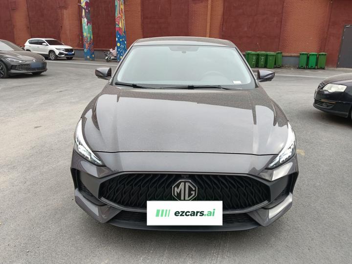 MG5 2023 180DVVT CVT Luxury photo 2