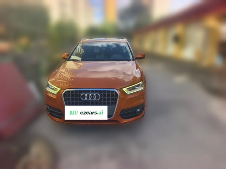 Q3 2013 35 TFSI Progressive photo 2
