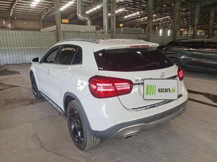 GLA 2018 GLA 200 Dynamic photo 4