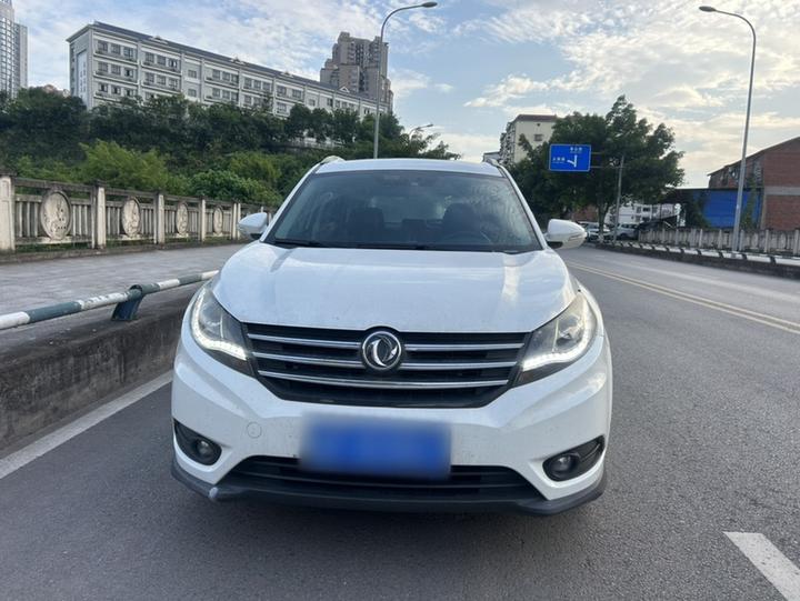 Fengon 580 2016 Facelift 1.5T CVT Luxury photo 2