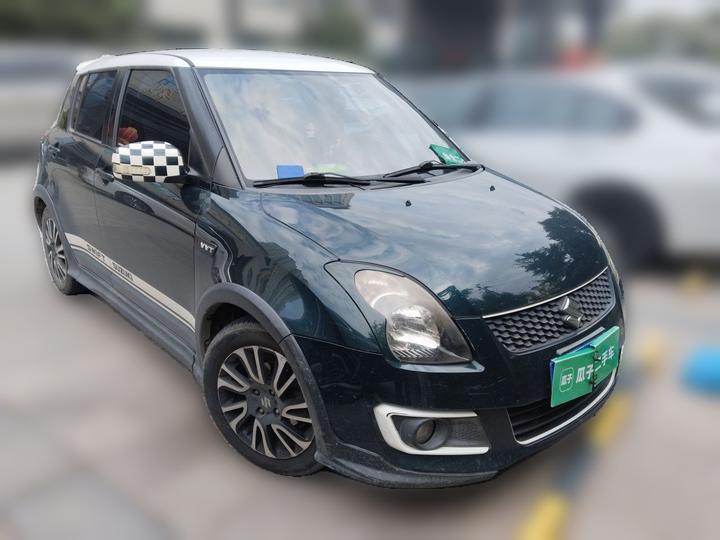 Swift 2016 1.5L AT Fashion photo 3