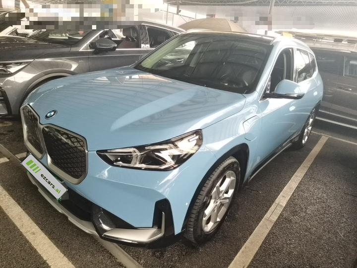 iX1 2023 eDrive25L X Design Package