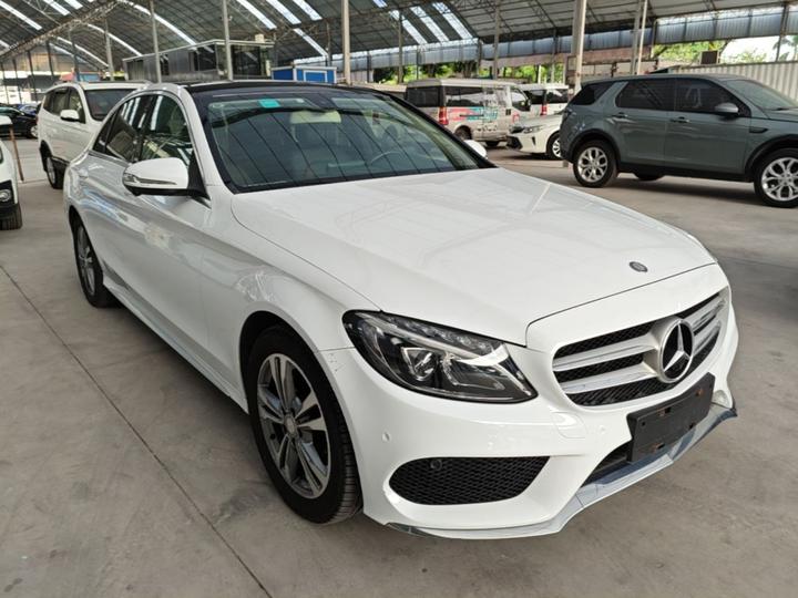 C-Class 2015 Facelift C 200 L Sport photo 3