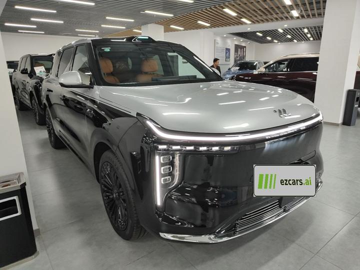 IM Motors LS8 2026 52 Max+ Tech Flagship 5-Seater photo 3