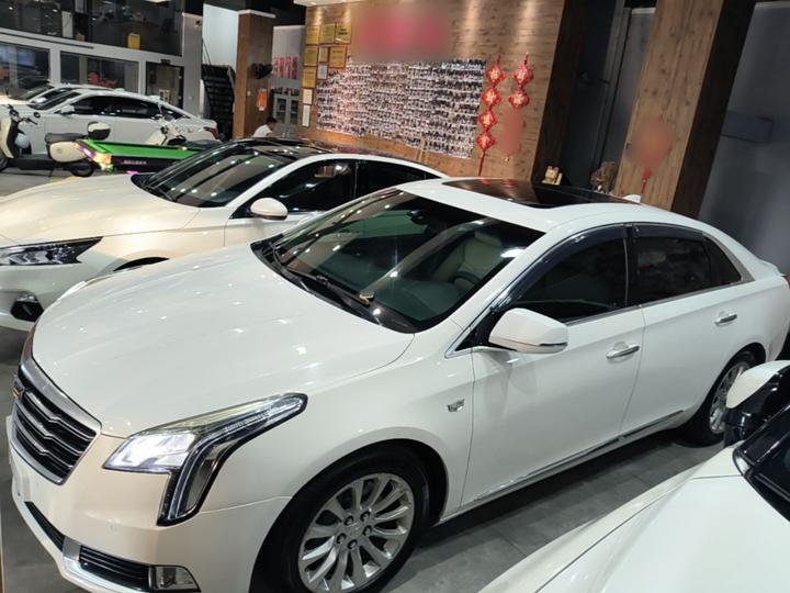 XTS 2018 28T Elite