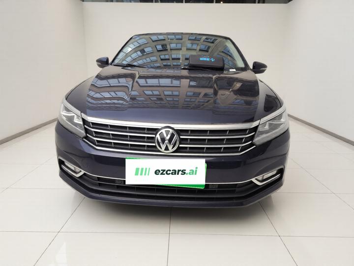 Passat 2017 330TSI DSG photo 2