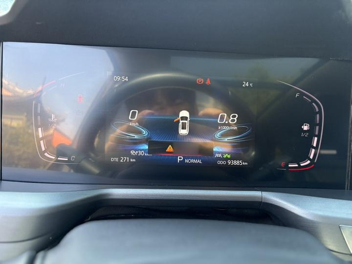 CS75 PLUS 2022 2.0T AT Pilot photo 3