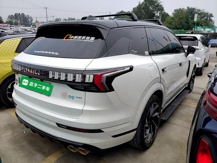 09 EM-P 2021 2.0T PHEV Halo 6-Seater photo 4