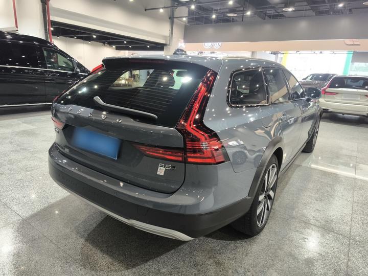 V90 2022 Cross Country B5 AWD photo 4