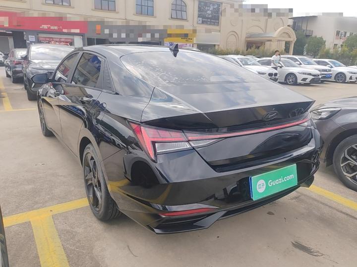 Elantra 2022 1.5L CVT LUX photo 4