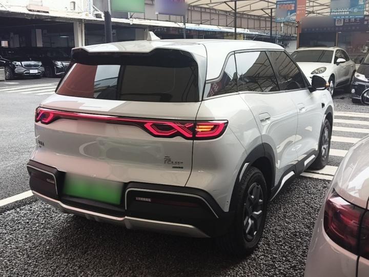 Yuan UP 2025 ADAS 401KM photo 4