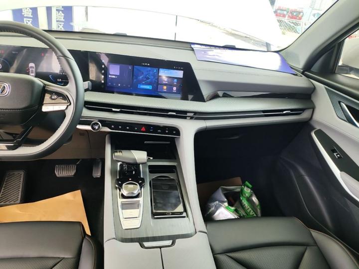CS75 PLUS 2023 2nd Gen 1.5T AT Elite photo 8