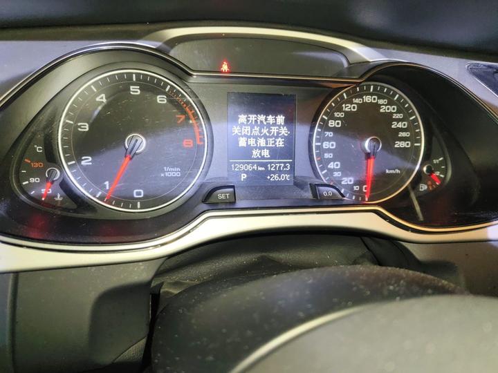 A4L 2013 35 TFSI AT Comfort photo 2