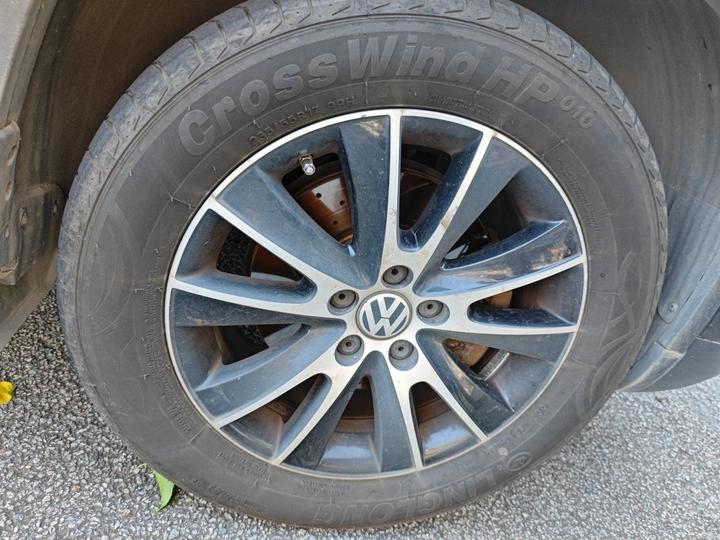 Tiguan 2015 1.8TSI AT RWD Luxury photo 8