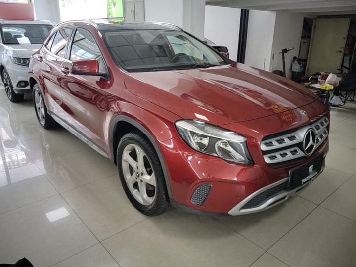 GLA 2018 GLA 200 Dynamic photo 3
