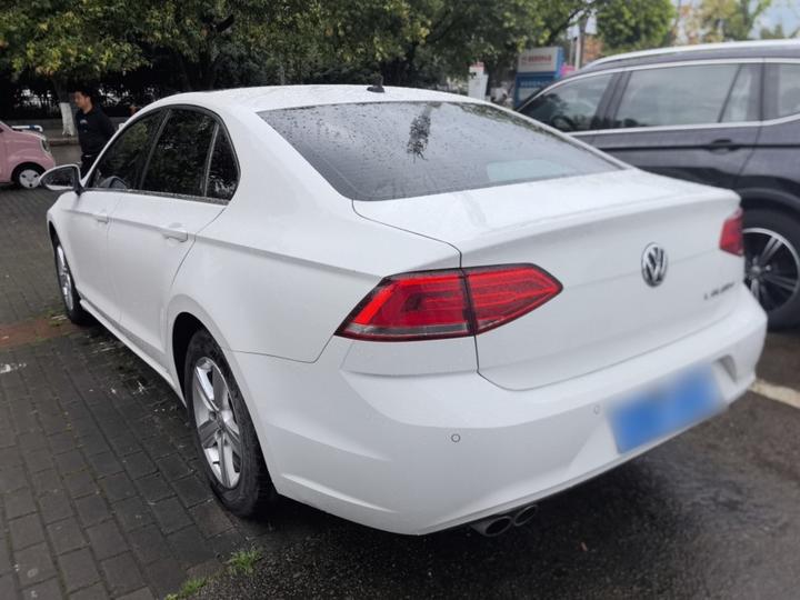 Lamando 2018 230TSI DSG photo 4
