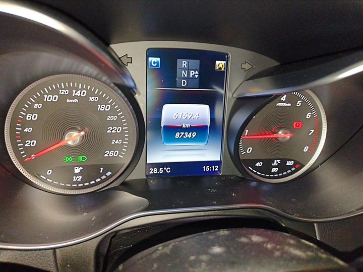 GLC 2016 GLC 300 4MATIC Dynamic photo 2