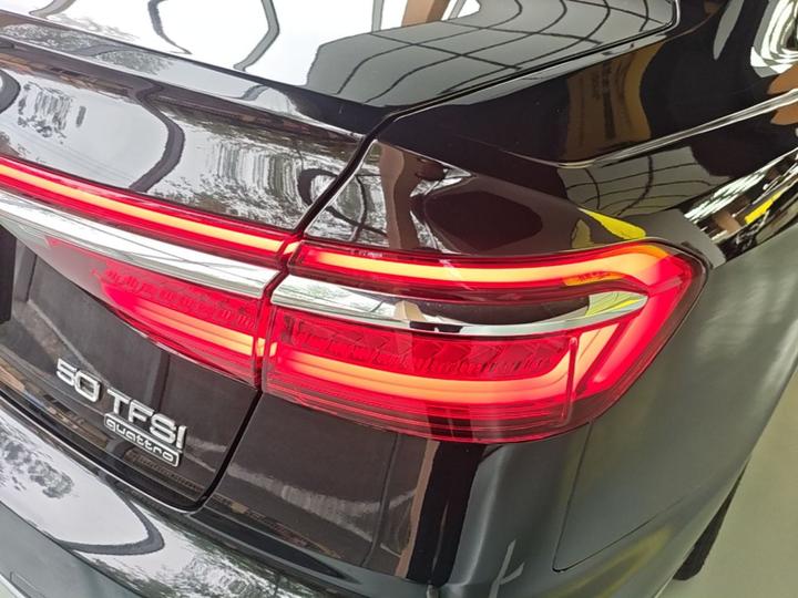 A8 2019 Plus A8L 50 TFSI quattro Luxury photo 7