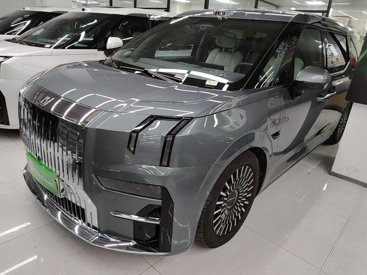 009 2024 7-Seater AWD 108kWh