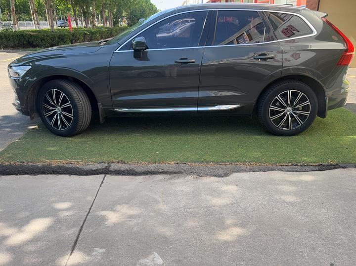 XC60 2021 T5 AWD Luxury photo 3