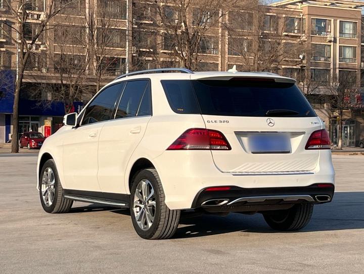 GLE Imported 2017 GLE 320 4MATIC Luxury photo 4