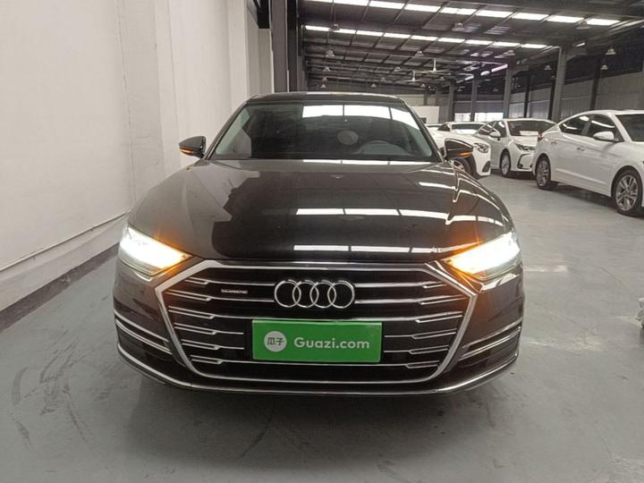 A8 2019 Plus A8L 50 TFSI quattro Comfort photo 2