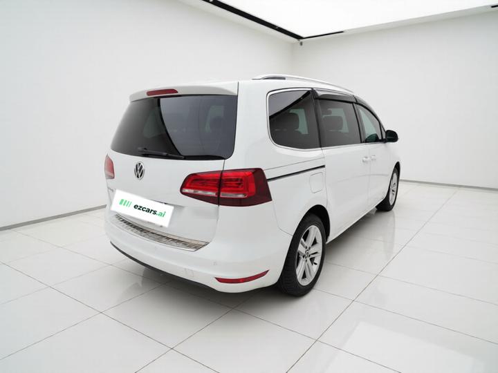 2017 380TSI 6-Seater photo 4
