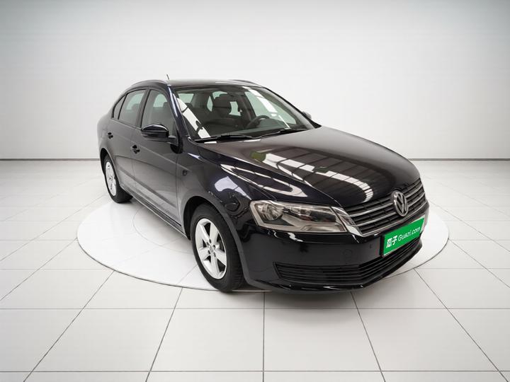 Lavida 2013 Facelift Classic 1.6L AT photo 3