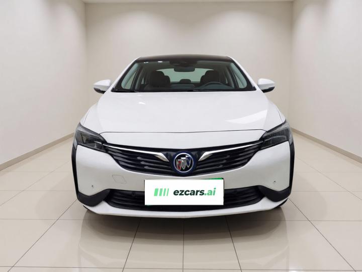 6 2022 PHEV photo 2