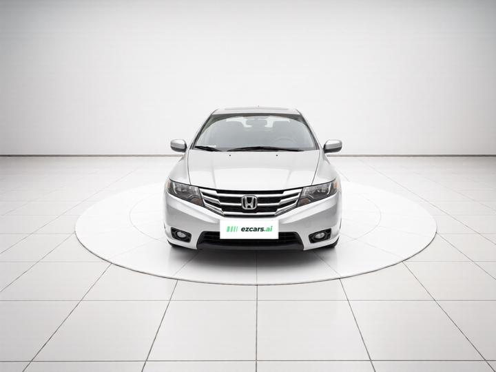 Classic 2014 1.5L MT Elite photo 2