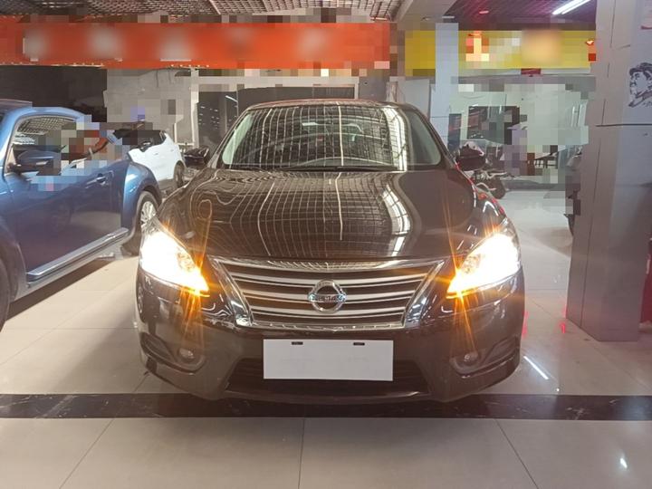 Sylphy 2014 1.6XV CVT Exclusive photo 2