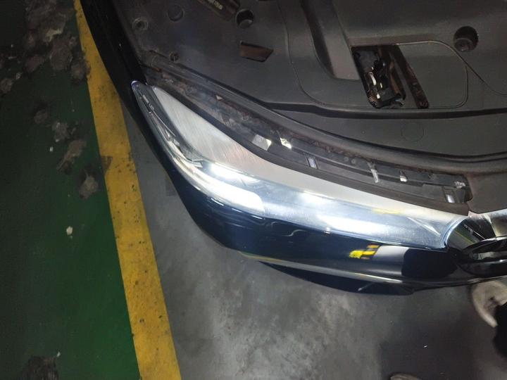 7 Series 2018 730Li Leading M Sport Package photo 7
