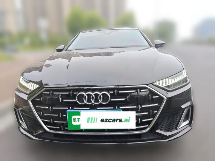 A7L 2025 45 TFSI Luxury photo 2