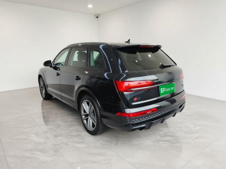 Q7 2025 55 TFSI quattro S line Sport photo 4