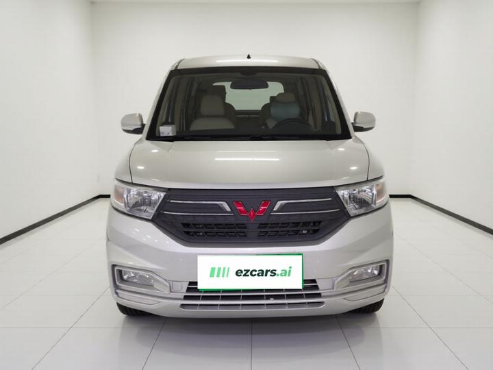 Wuling Hongguang V 2021 1.5L LAR photo 2