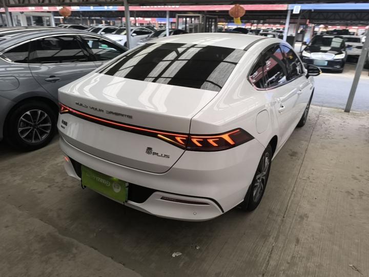 Qin PLUS 2023 Champion DM-i 55KM photo 6