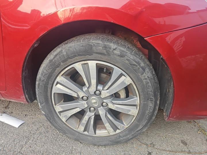 C30 2015 1.5L MT Comfort photo 8