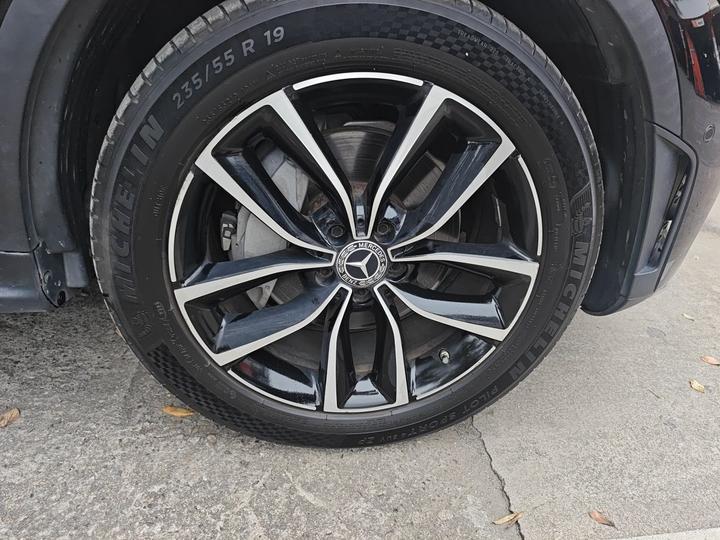GLC 2020 GLC 300 L 4MATIC Dynamic photo 8