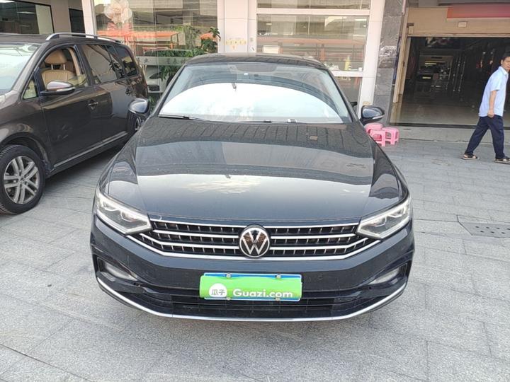 Magotan 2023 200 Anniversary Edition 280TSI DSG Comfort photo 2