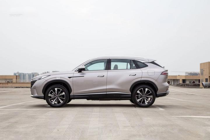 RX5 EV 2023 eRX5 photo 3