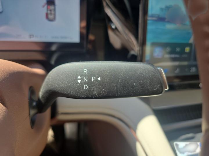 2025 DM-i 1.5T 180km photo 6
