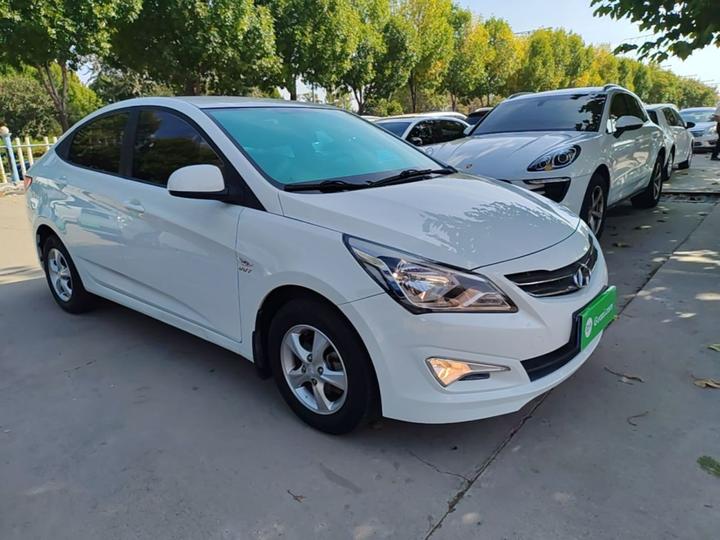 Verna 2016 1.4L AT Smart GLS photo 3