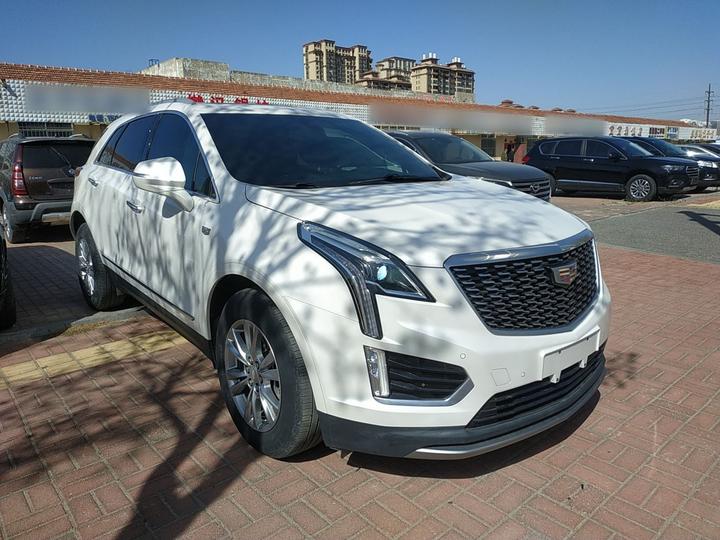 XT5 2022 2.0T RWD Luxury photo 3
